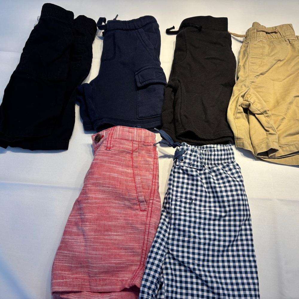 Boys play shorts size 5 lot of 6 items